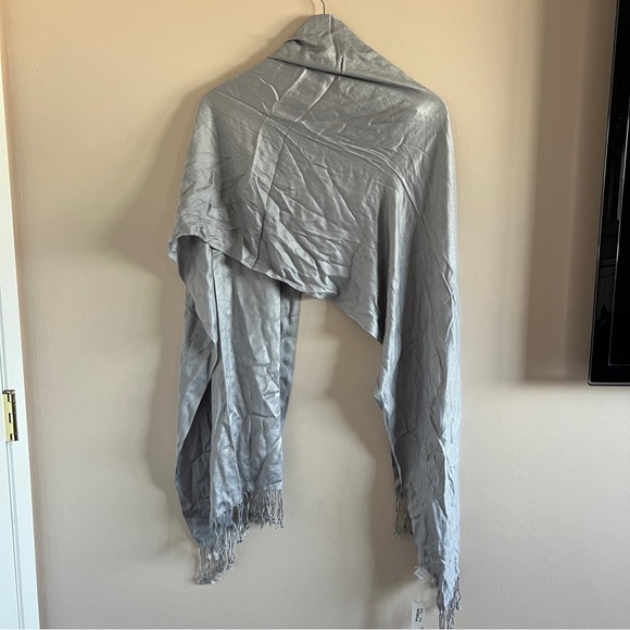 Charming Charlie | Gray Scarf Shawl - Picture 4 of 6